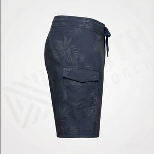 Short de bain personnalisé pour homme 2026 – Maillot de bain en polyester avec logo sublimé, poche arrière, tendance - Product Image 3