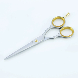 Tijeras de Peluquería Profesionales de Acero Inoxidable 9CR13 de Alta Calidad con Punta Afilada, Mango Mediano para Diestros, Precio de Fábrica, OEM - Product Image 4