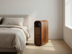 Mesita de Noche Moderna de Madera Maciza de Fresno con 2 Cajones y Estante Abierto, Acabado en Nogal, Mesa Auxiliar Estrecha para Cama - Product Image 1