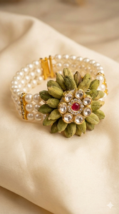 Stunning Traditional Elaichi White Beaded <b>Bracelet</b> for Bride Women Indian <b>Pakistan</b> Wedding Haldi Festival Accessories Wholesale - Product Image 2