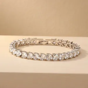 Pulsera de tenis de oro macizo de 18K estilo Hip Hop con diamantes de talla princesa engastados en garra, certificada por IGI, regalo unisex para fiestas - Product Image 1