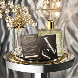 Huile de parfum solide de luxe Saint-Valentin au parfum boisé et au parfum floral et frais pour une touche romantique - Product Image 1