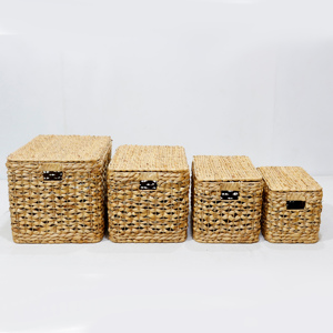 Natural Seagrass Eco-Friendly Luxury <b>Storage</b> <b>Baskets</b> with Lid and Handle Multifunction Design for Neatening/<b>Storage</b> - Product Image 2