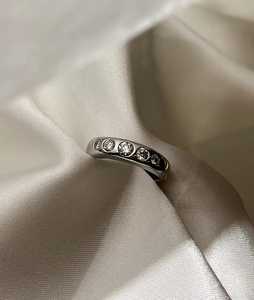 แหวนแต่งงานเพชรทรงกลมเพาะเลี้ยงในห้องปฏิบัติการ ทองคำแท้ 14k 18k ฝังแบบฟลัชเซ็ต ประกายระยิบระยับ ดีไซน์โมเดิร์นหรูหรา สวมใส่ได้ทุกวัน วงแหวนหน้ากว้าง - Product Image 3