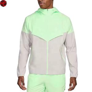 ชุดแจ็คเก็ตวินด์เบรกเกอร์แบบสองชิ้นสั่งทำพิเศษ ปักลาย  ชุดเสื้อผ้าสตรีทแวร์ผู้ชาย  ชุดวินด์เบรกเกอร์ผ้าไนลอน  ชุดแทรคสูทขาสั้นผ้าโพลีเอสเตอร์สำหรับผู้ชาย - Product Image 3