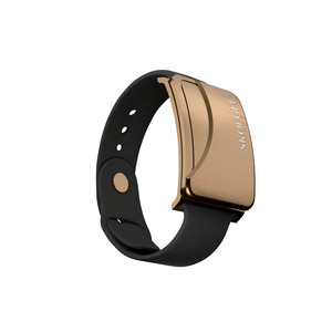 Bracelet intelligent GPS SKOEGLE pour personnes âgées et enfants, bouton SOS, batterie rechargeable, suivi en temps réel, navigation GPS - Product Image 1