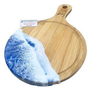 Planche à découper ronde en bambou Thatuwood avec design vague en résine, style côtier, ustensiles de cuisine faits à la main - Product Image 6