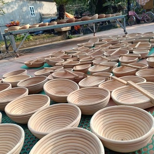 Wholesale Handmade Round Rattan Banneton Proofing Basket with Cotton Linen <b>Liner</b> from Vietnam - Product Image 6