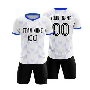Derniers ensembles d'uniformes de football 2026 fabriqués en usine, de haute qualité, conception OEM personnalisée, maillots imprimés respirants 100% à prix abordables - Product Image 5