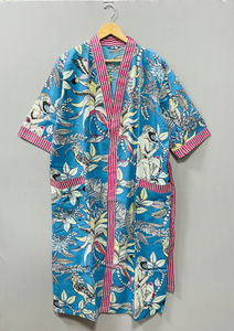 Veste Kimono sans manches unisexe de luxe faite à la main en coton indien Kantha brodé floral, respirante, pour l'hiver et l'été, décontractée - Product Image 2