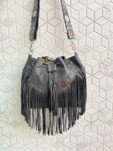 Bolso de Hombro Tipo Bandolera con Flecos de Cuero Genuino 2026, Diseño Único, Estilo Moderno, Multiusos para Mujer - Product Image 6