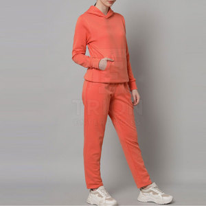 Precio al por mayor 2026 Chándal de mujer de nuevo diseño para ropa urbana, chándal de mujer de gran venta hecho en Pakistán - Product Image 2
