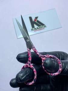 Tijeras de Uñas de Acero Inoxidable con Punta Curva Premium y Cuchilla Afilada para el Cuidado de las Cutículas, Diseño de Orificio Cuadrado, Herramienta de Belleza Duradera - Product Image 5