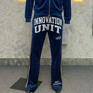 Ensemble de survêtement pour homme avec fermeture éclair personnalisée, nouvelle collection, vêtements de sport confortables pour la salle de sport, le fitness et le jogging - Product Image 4