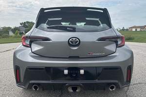 รถยนต์ขายดีที่สุดปี 2023 GR Corolla Circuit Edition 800 ไมล์ เกียร์ธรรมดา 6 สปีด ระบบขับเคลื่อนสี่ล้อ รถซีดานระดับพรีเมียม อะไหล่แท้จากโรงงาน รับประกัน 5 ปี - Product Image 5