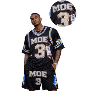 Ensemble de shorts de basket en jersey graphique scintillant personnalisé, streetwear oversize, tenue entièrement ornée de strass, maillot de football américain - Product Image 3