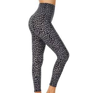 Leggings de sport pour femmes à taille haute, effet push-up sexy, imprimé léopard numérique, taille croisée, pour la gym, le fitness et le quotidien - Product Image 6