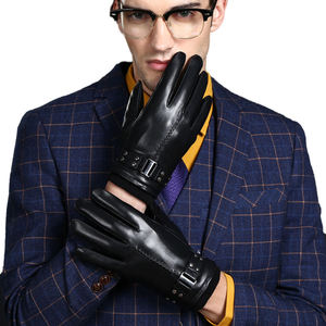Gants de moto MERITORIOUS INTERNATIONAL en fourrure - Écran tactile et détection des aiguilles, gants d'hiver écologiques pour hommes, parfaits pour le froid - Product Image 5