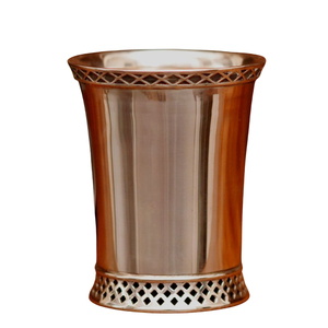 Tasse à cocktail Mint Julep en cuivre pur, faite à la main, style classique, et tasse décorative Julep pour hôtels et bars, accessoires en vente - Product Image 1