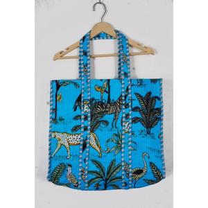 Sac fourre-tout indien fait main en coton matelassé à motif floral vintage pour le shopping, à porter à l'épaule, pour le marché, rangement personnalisé - Product Image 1