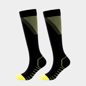 Chaussettes de sport performantes, extensibles, respirantes, confortables, durables, structure anti-humidité pour la course, l'entraînement, le sport et le quotidien - Product Image 4