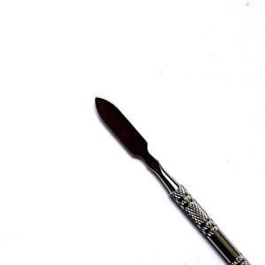 Empujador de Cutículas de Acero Inoxidable de Doble Punta, Herramienta Reutilizable para Manicura, Diseño de Doble Cabeza - Product Image 2