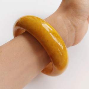 Nouveauté : Bracelets en résine noirs et rouges, faits à la main et légers, offrant des couleurs personnalisables par AFZA ENTERPRISES - Product Image 3