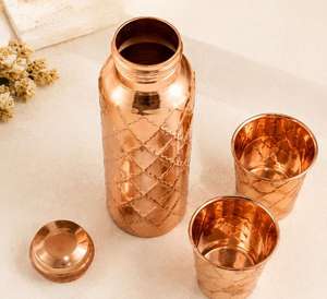 Juego de Botellas de Agua de Cobre con Dos Tazas, Diseño Moderno, Portátil, Reutilizable, Ecológico, Tapas Incluidas - Product Image 2