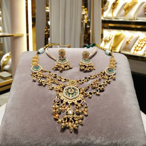 Conjunto de Joyería Artesanal de Latón Chapado en Oro Estilo Templo para Mujer, Ideal para Bodas y Fiestas, Venta al por Mayor para Exportación - Product Image 3