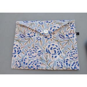 Ensemble de vêtements de nuit en coton ultra-doux pour femmes, robe de nuit à imprimé floral faite à la main avec pantalon et chemise dans un sac léger - Product Image 5