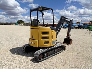Compact 26G Excavator For Backyard Utility And Landscaping Work - Product Image 3