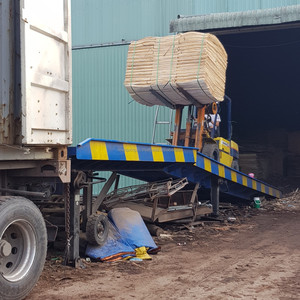 Diseño Industrial Estilo Muebles de oficina Madera contrachapada Humedad Bajo 8% Chapa Madera Corte rotatorio Technics Embalaje de madera - Product Image 4