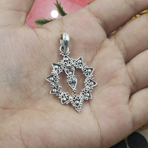 จี้เงินแท้ 925 ทำมือ ดีไซน์โดดเด่น ของขวัญคริสต์มาสและวาเลนไทน์ - Product Image 3