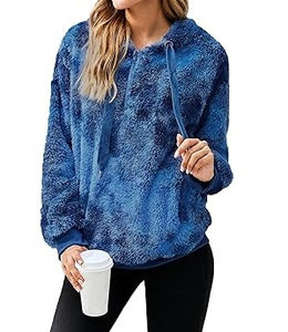 เสื้อฮู้ดผู้หญิง WOLF AKIMBO สีน้ำเงิน ผ้าขนแกะผสมไนลอนบุขนด้านใน สำหรับฤดูหนาว แขนยาว มีกระเป๋าจิงโจ้ - Product Image 2