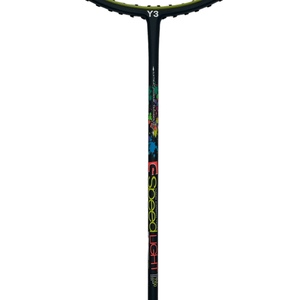 N. ° 1 raqueta de bádminton profesional de carbono completo de Taiwán con empuñaduras duras y suaves - Product Image 5
