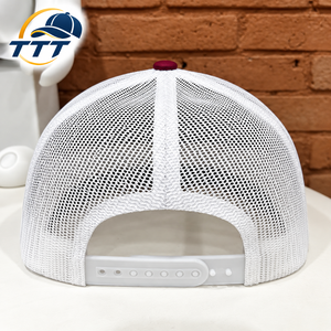 Casquette Trucker Personnalisée 5 Panneaux Bordeaux et Blanc en Maille avec Logo Tissé et Cordon, Fabricant Vietnamien OEM ODM, Usine de Casquettes en Gros - Product Image 5