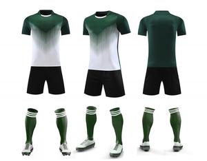 Ensemble de football pour hommes, maillot à manches courtes sublimé rouge et blanc dégradé, short noir, polyester respirant, toutes saisons - Product Image 2