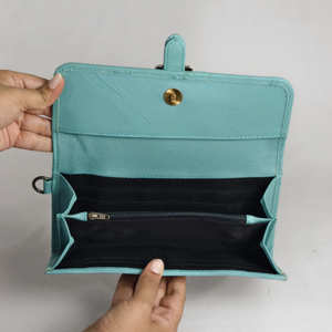 Nueva llegada, superventas, cartera larga bohemia hecha a mano de primera calidad con estampado animal y cierre de hebilla turquesa para mujer - Product Image 2