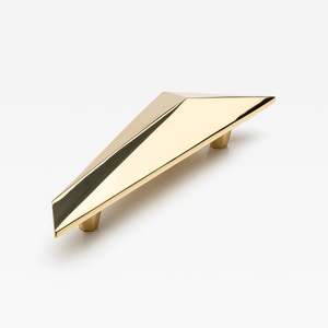 Poignée de luxe artisanale en laiton massif, design moderne et contemporain, à levier - Product Image 3