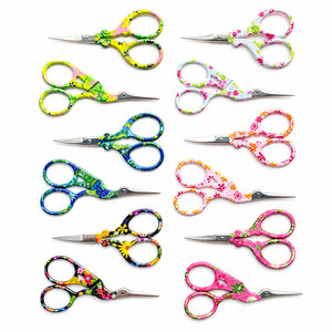 Ciseaux à broder en forme de cœur mignons, outil de couture de précision tranchant pour les tailleurs, la broderie et les projets d'artisanat DIY - Product Image 4