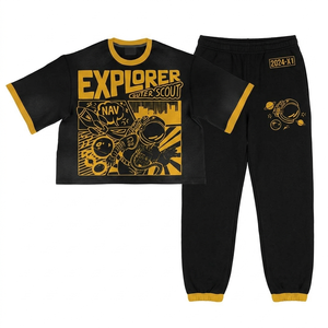 ชุดเซ็ตเสื้อครอปและกางเกงขายาวผ้าเฟรนช์เทอร์รี่หนา 320 GSM ล้างสีแบบแอซิดวอช พิมพ์ลายพัฟพร้อมพิมพ์ลาย DTG โลโก้สั่งทำได้ ชุดสำหรับผู้หญิง - Product Image 5