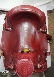 Selle en cuir occidental de haute qualité Selle occidentale en cuir classique véritable et confortable pour les compétitions de trail et de spectacle - Product Image 5