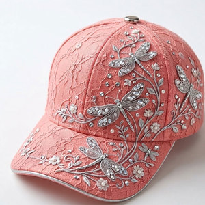 Casquette de baseball décorative pour femme en dentelle avec broderie détaillée et accents en strass, fermeture en tissu dentelle, accessoire streetwear - Product Image 1