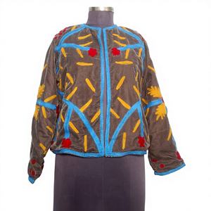 Veste élégante en velours brodé floral Suzani respirante coupe-vent Remplissage en coton pour femmes et filles Cadeau Événements printemps hiver - Product Image 1