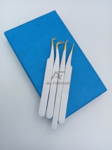 Pinzas para Pestañas con Logotipo Personalizado, Punta Dorada, Color Blanco Mate, Acero Inoxidable Sólido, Puntas de Fibra Puntiagudas, Pinzas para Extensión de Pestañas - Product Image 4