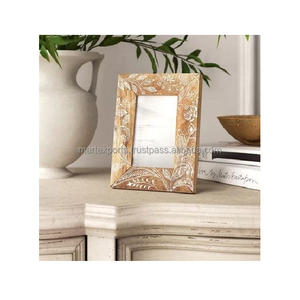 Cadre photo en bois naturel fait main, écologique et créatif, support photo rustique en bois, décoration de maison de style campagnard, présentoir de souvenirs familiaux - Product Image 1