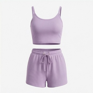 Conjunto de 2 Piezas para Mujer, Top Corto y Pantalones Cortos Acanalados, Color Sólido, Sin Mangas, Estilo Casual, Largo por Encima de la Rodilla, Mezcla de Algodón y Spandex - Product Image 1