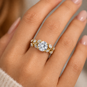 Bague de fiançailles et de mariage en or massif 10K 14K 18K, certifiée luxe, inspirée des fleurs, avec diamant de laboratoire pour femme - Product Image 6