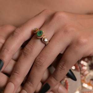 Nuevo lanzamiento: Anillo llamativo Gajaah de plata de ley 925 con diamantes Polki y diamantes Pavé, modelo "Ventana al Brillo", para mujeres y niñas. - Product Image 2