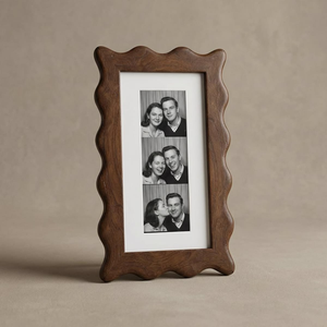 Cadre photo en bois pour la décoration de la maison et utilisation sur table - Product Image 1